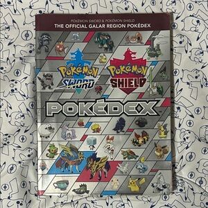 Sword & Shield Official Galar Region Pokédex | Softcover